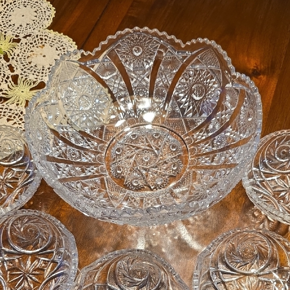 Vintage Imperial Serving Bowl And EAPG Desert Bowls - Picture 6 of 11